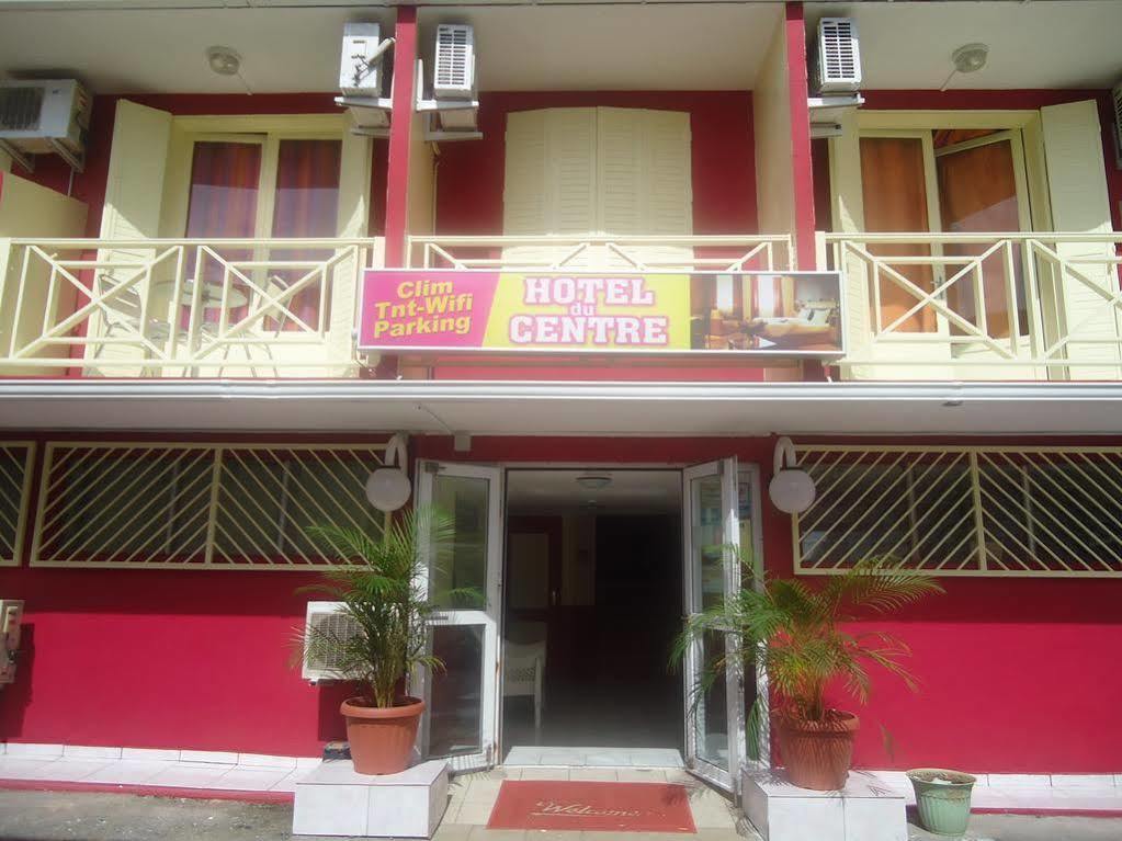 Hotel Du Centre سان دوني المظهر الخارجي الصورة